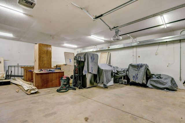 305 S Troy Avenue, Springfield, MO 65802