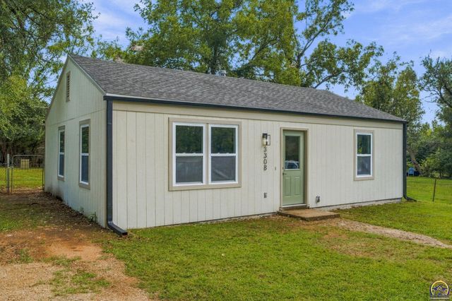 3308 SE Girard ST, Topeka, KS 66605