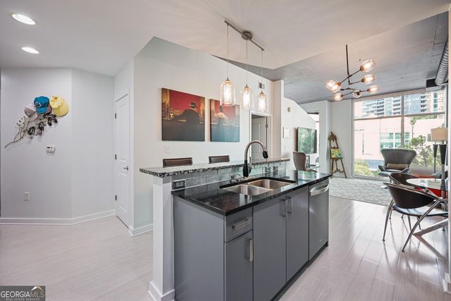 250 Pharr Road NE 707, Atlanta, GA 30305