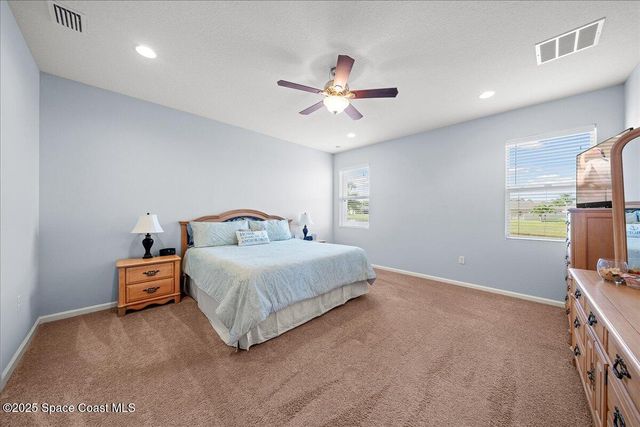 634 Easton Forest Circle SE, Palm Bay, FL 32909