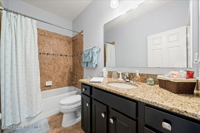 634 Easton Forest Circle SE, Palm Bay, FL 32909