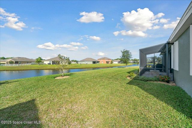 634 Easton Forest Circle SE, Palm Bay, FL 32909
