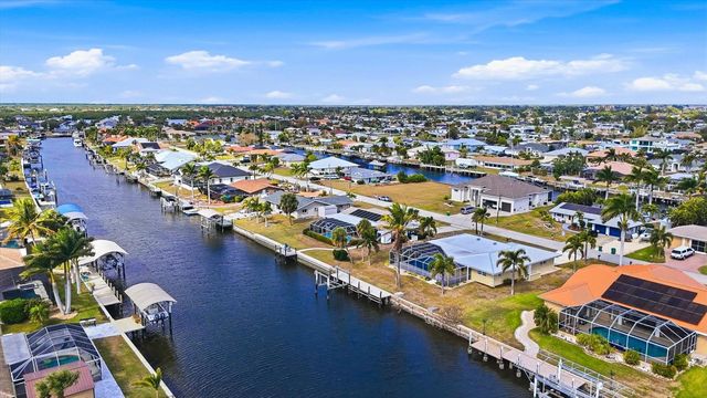 133 COLONIAL STREET SE, Port Charlotte, FL 33952