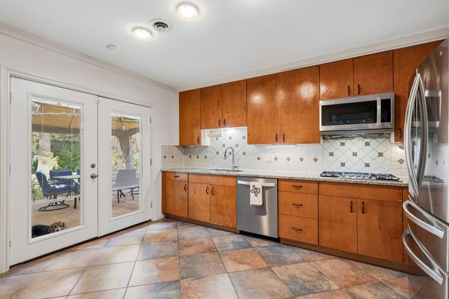4612 Evergreen Street, Bellaire, TX 77401