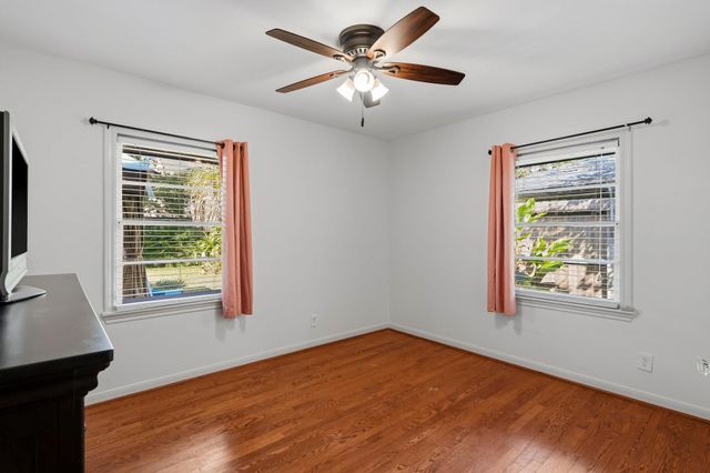 4612 Evergreen Street, Bellaire, TX 77401