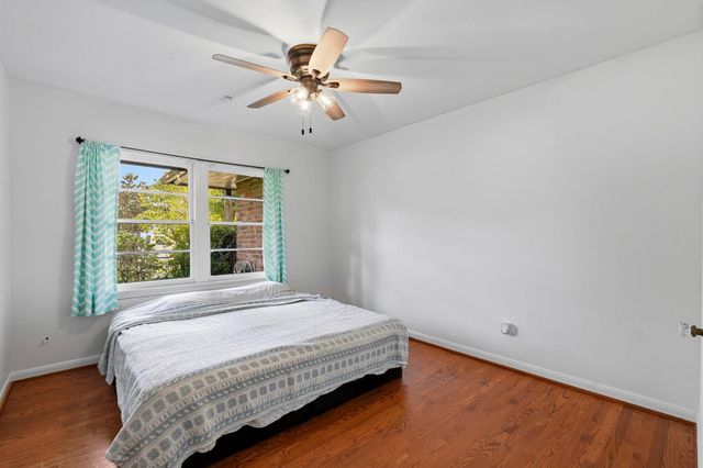 4612 Evergreen Street, Bellaire, TX 77401
