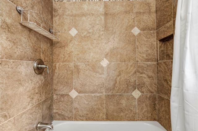 4612 Evergreen Street, Bellaire, TX 77401