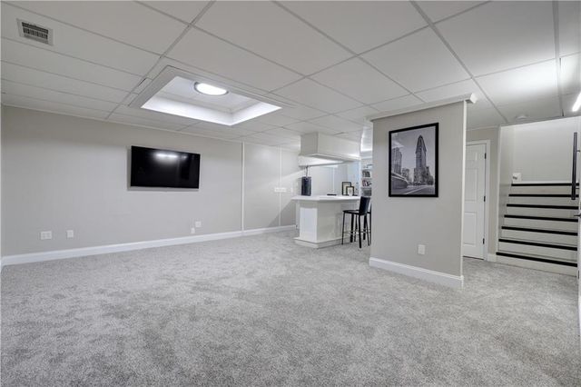 125 SE Battery Point, Lee's Summit, MO 64063