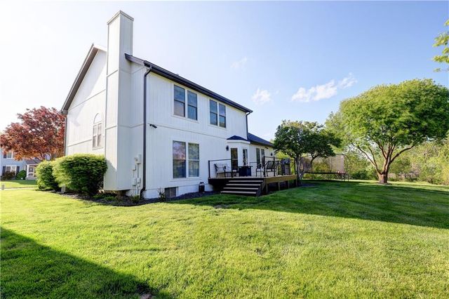 125 SE Battery Point, Lee's Summit, MO 64063