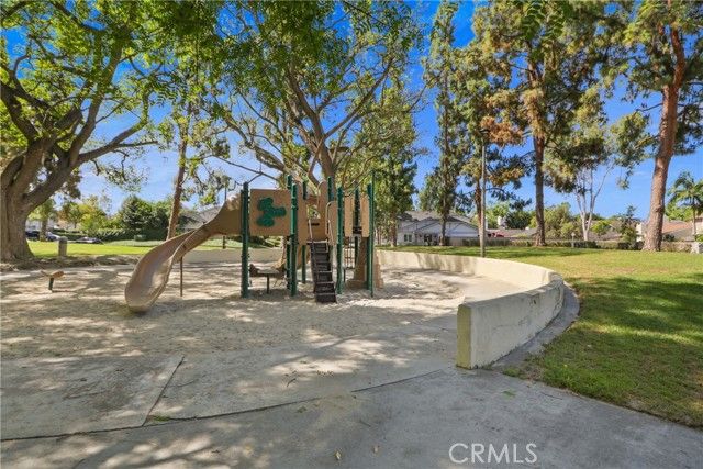 63 Wildwood, Irvine, CA 92604