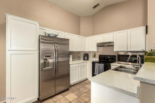 10986 W RIO VISTA Lane, Avondale, AZ 85323