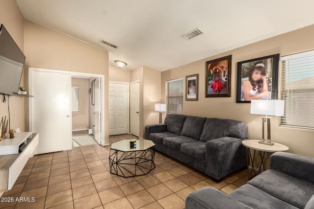 10986 W RIO VISTA Lane, Avondale, AZ 85323