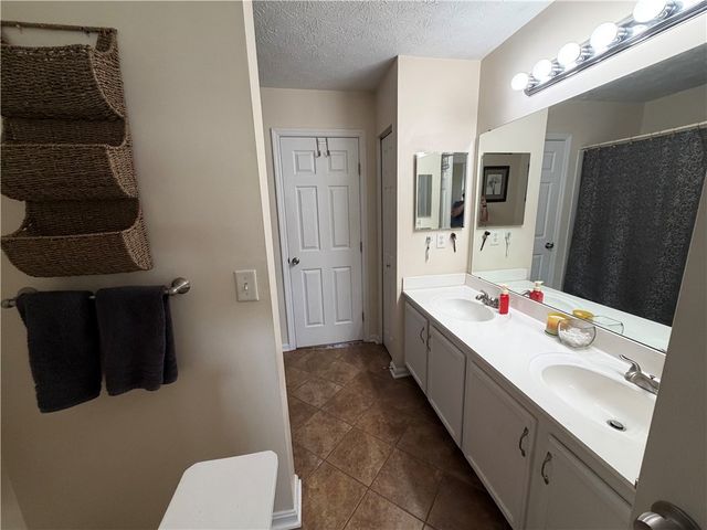 9312 Captiva Bay Drive, Miami Twp, OH 45342