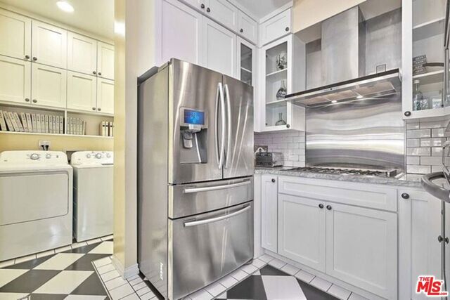 701 Lorraine Boulevard, Los Angeles, CA 90005