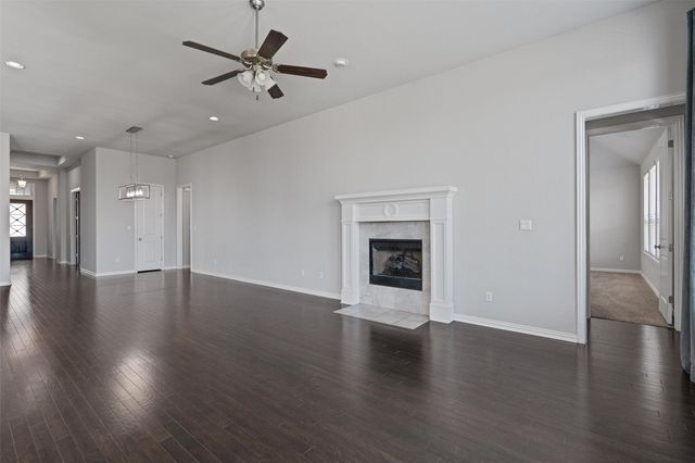 404 Miracle Rose WAY, Liberty Hill, TX 78642