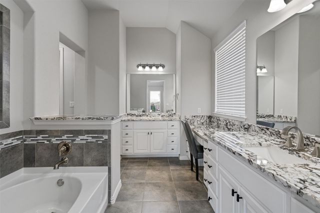 404 Miracle Rose WAY, Liberty Hill, TX 78642