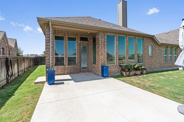 404 Miracle Rose WAY, Liberty Hill, TX 78642