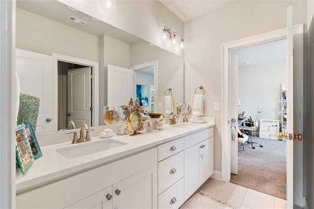 3362 Bryerstone SE Circle, Smyrna, GA 30080