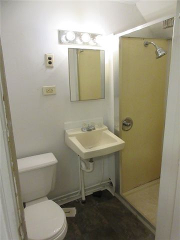 100 Bowen Street 1 W, Providence, RI 02906