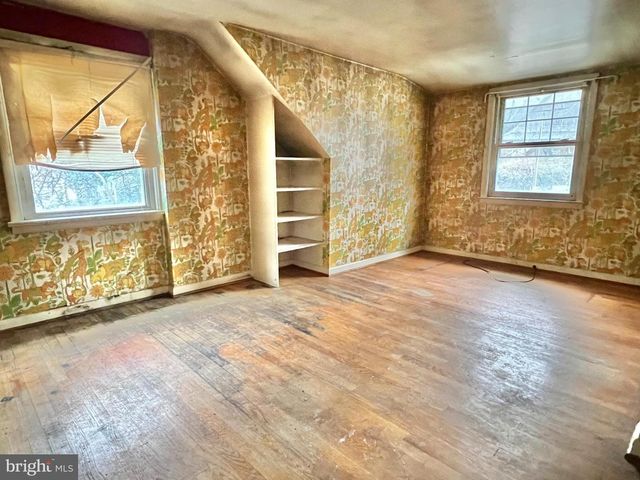 1703 PALMER AVE, Reading, PA 19610