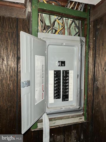 1703 PALMER AVE, Reading, PA 19610