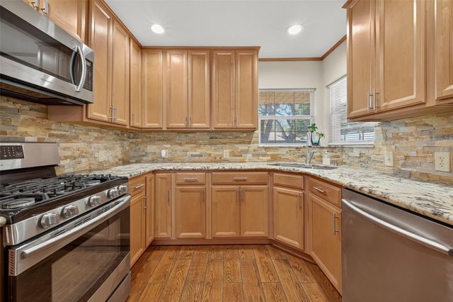 4045 Osby Drive, Houston, TX 77025