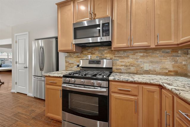 4045 Osby Drive, Houston, TX 77025
