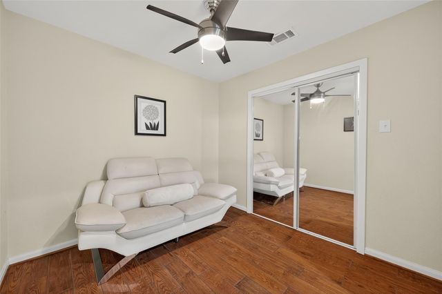 4045 Osby Drive, Houston, TX 77025
