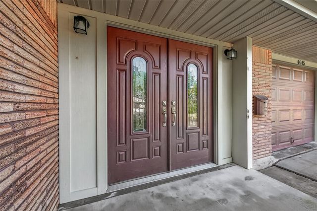 4045 Osby Drive, Houston, TX 77025