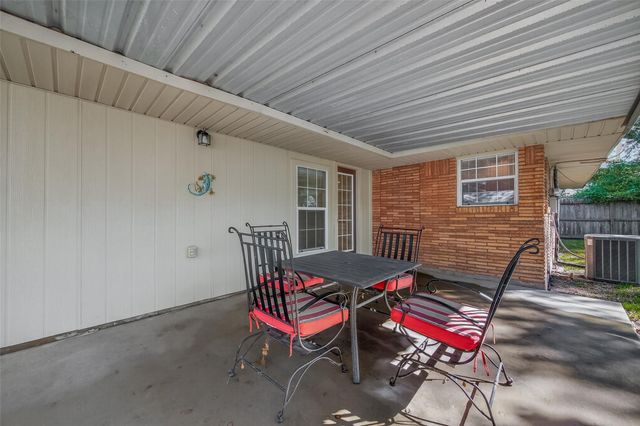 4045 Osby Drive, Houston, TX 77025