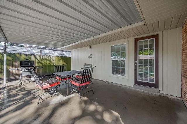 4045 Osby Drive, Houston, TX 77025