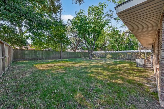 4045 Osby Drive, Houston, TX 77025