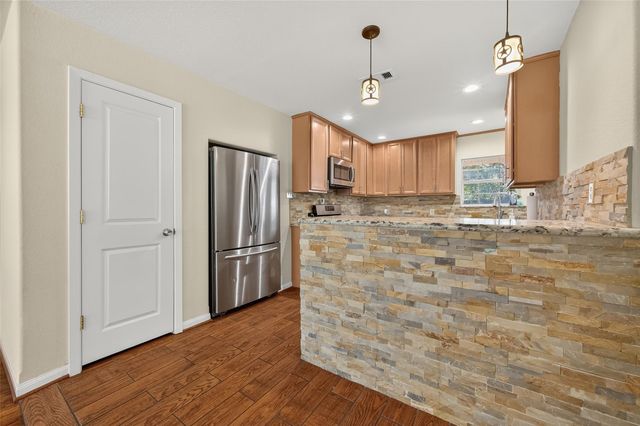 4045 Osby Drive, Houston, TX 77025