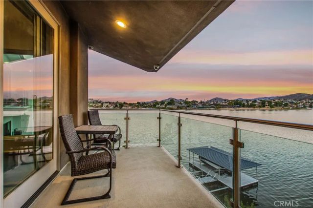29743 Buggywhip Court, Canyon Lake, CA 92587