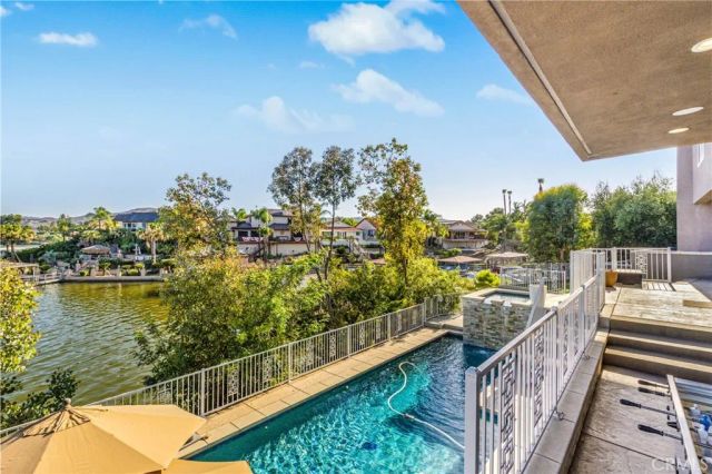 29743 Buggywhip Court, Canyon Lake, CA 92587