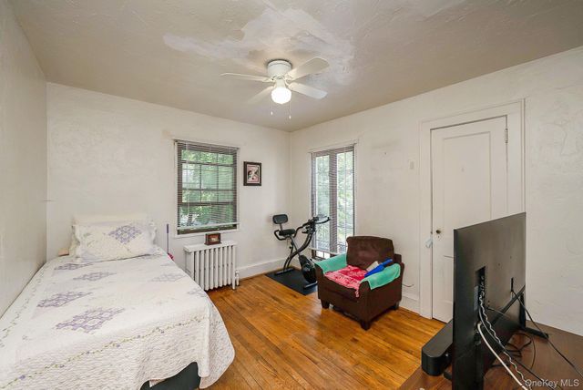 61 Continental Place, Glen Cove, NY 11542