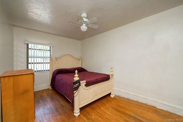 61 Continental Place, Glen Cove, NY 11542