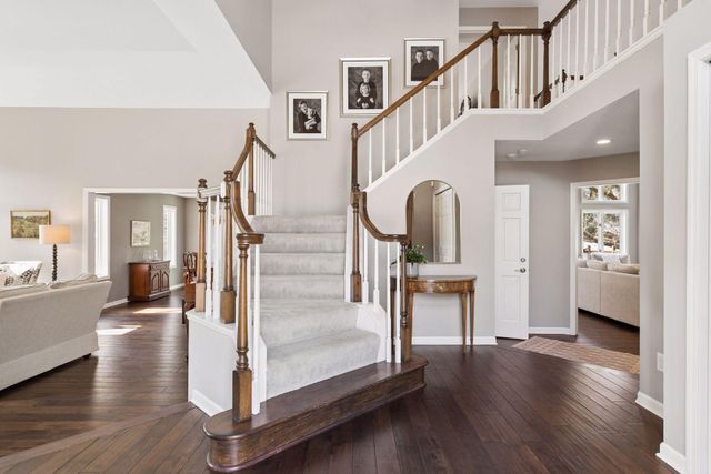 9624 Wyoming Terrace S, Bloomington, MN 55438