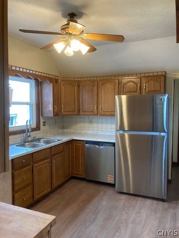44 Gardner Street, Whitestown, NY 13492