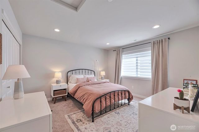 974 NW Pickering Street, Issaquah, WA 98027