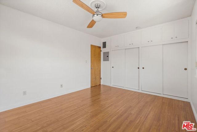 50 S Meridith Ave 4, Pasadena, CA 91106