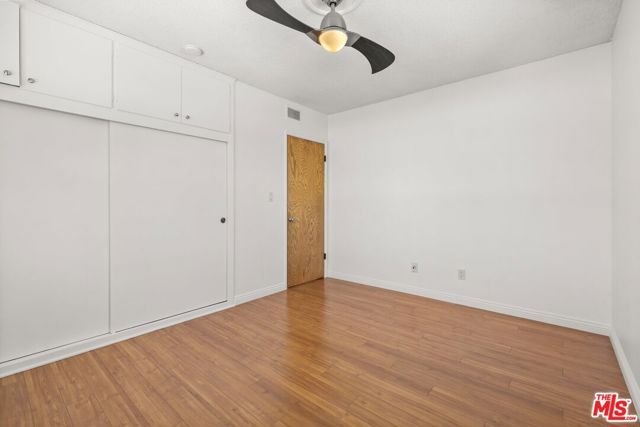 50 S Meridith Ave 4, Pasadena, CA 91106