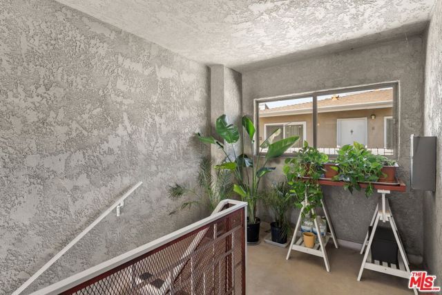 50 S Meridith Ave 4, Pasadena, CA 91106