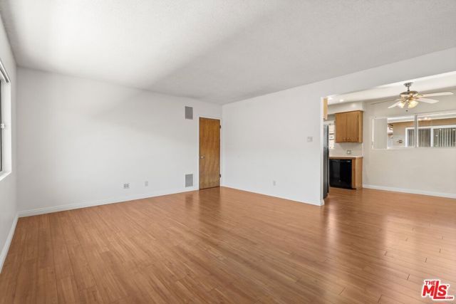 50 S Meridith Ave 4, Pasadena, CA 91106