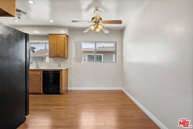 50 S Meridith Ave 4, Pasadena, CA 91106