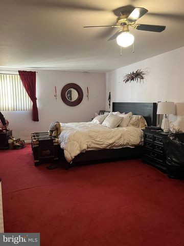 1025 CHEWS LANDING RD, Laurel Springs, NJ 08021