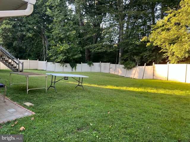 1025 CHEWS LANDING RD, Laurel Springs, NJ 08021