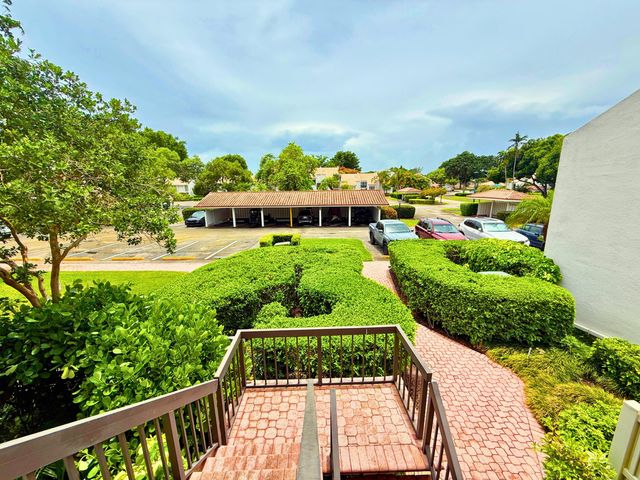 1204 BRIDGEWOOD Place 1204, Boca Raton, FL 33434