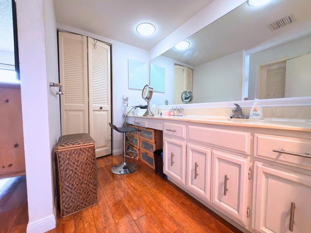 1204 BRIDGEWOOD Place 1204, Boca Raton, FL 33434