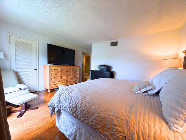 1204 BRIDGEWOOD Place 1204, Boca Raton, FL 33434